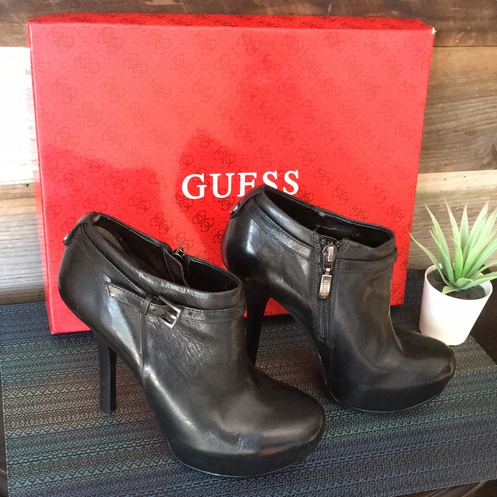GUESS High heel Booties